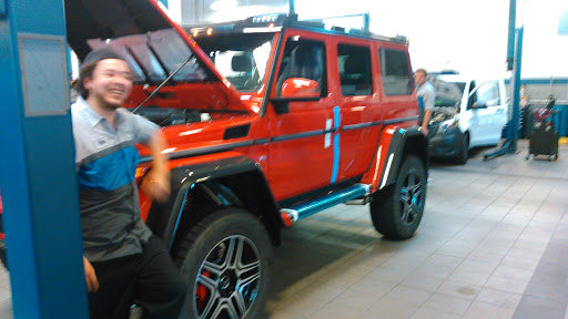 Mercedes Benz Dealer «Mercedes-Benz of Alexandria», reviews and photos, 200 S Pickett St, Alexandria, VA 22304, USA