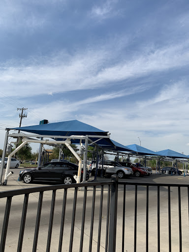 Car Wash «Mr. Clean Car Wash & Oil Change - Round Rock», reviews and photos, 2301 S Interstate 35, Round Rock, TX 78664, USA