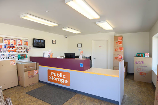 Self-Storage Facility «Public Storage», reviews and photos, 1000 W Lake St, Hanover Park, IL 60133, USA