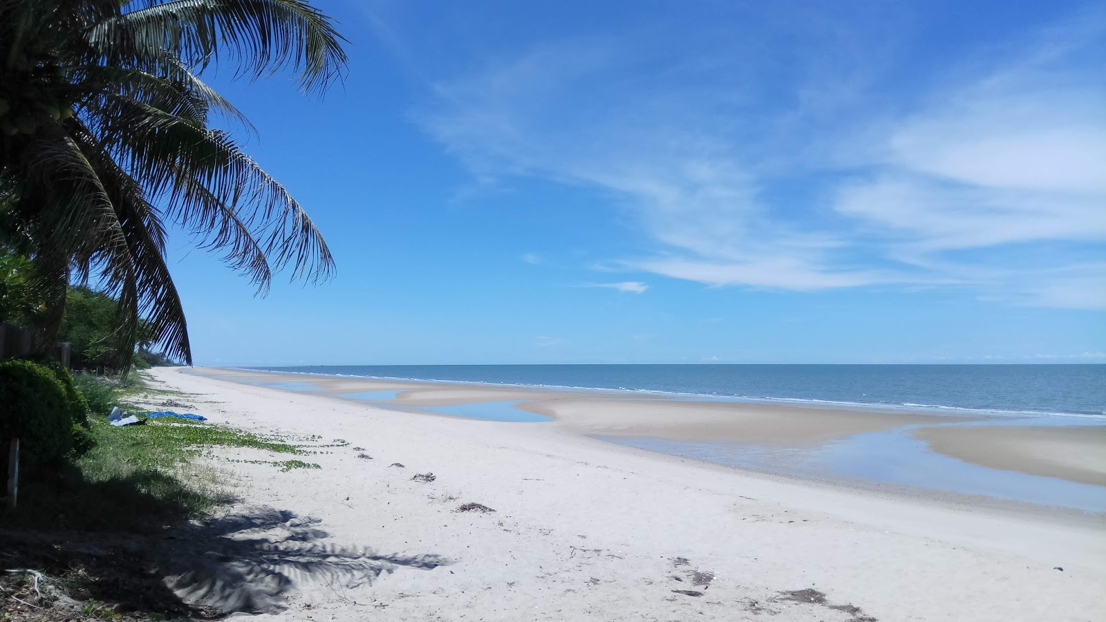 Foto de Bang Ket Beach y el asentamiento