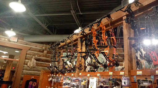 Sporting Goods Store «Bass Pro Shops», reviews and photos, 4500 Baldwin Rd, Auburn Hills, MI 48326, USA