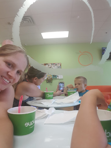 Frozen Yogurt Shop «PEACHWAVE», reviews and photos, 49 State Rte 727, Derby, CT 06418, USA