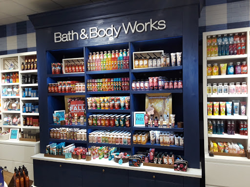 Beauty Supply Store «Bath & Body Works», reviews and photos, 831 Lancaster Dr NE, Salem, OR 97301, USA