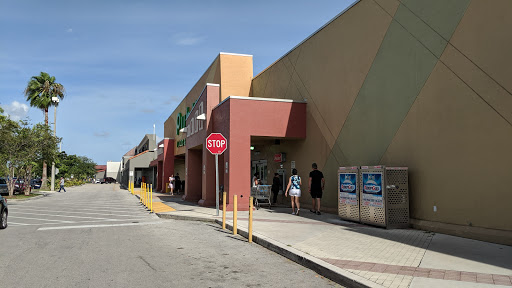 Supermarket «Publix Super Market Sabor Coral Way Shopping Center», reviews and photos, 8680 SW 24th St, Miami, FL 33155, USA