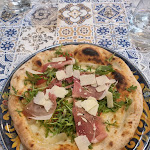 Photo n°2 de l'avis de Adriano.i fait le 14/07/2021 à 20:21 sur le  Nu' poc e Napule à San Teodoro