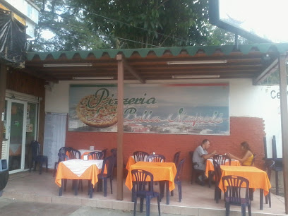 Pizzería La Bella Napoli - 6CR4+26W, Calle Giradot, Maracay 2103, Aragua, Venezuela