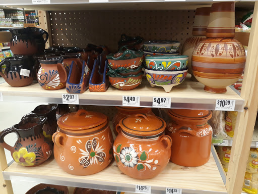 Grocery Store «H-E-B Grocery», reviews and photos, 5000 32nd St, Groves, TX 77619, USA