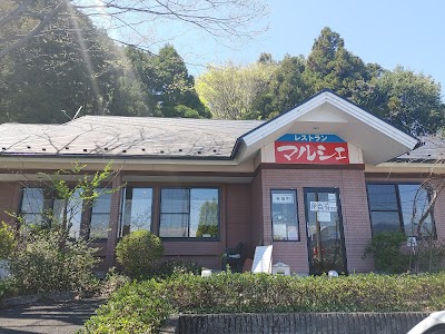 マルシェ