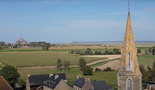Photo n°3 de Prieuré du Mont-Saint-Michel à Pontorson ()