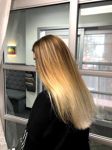 Hair Salon «Hair Professionals Salon/Spa», reviews and photos, 3035 White Bear Ave, Maplewood, MN 55109, USA