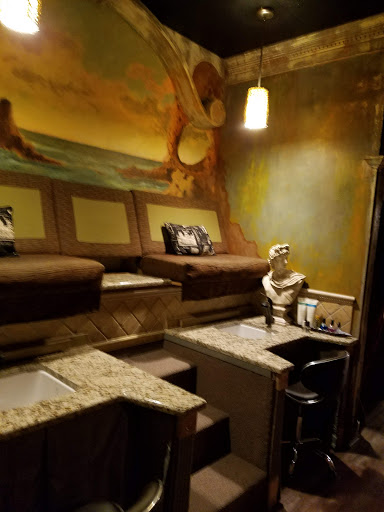 Shopping Mall «Thruway Shopping Center», reviews and photos, 300 S Stratford Rd, Winston-Salem, NC 27103, USA