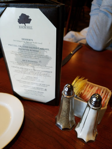 Golf Club «The Sycamore Grille at Knob Hill Golf Club», reviews and photos, 1 Shinnecock Dr, Manalapan Township, NJ 07726, USA