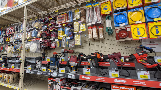 Hardware Store «Harbor Freight Tools», reviews and photos, 6808 W Greenfield Ave, West Allis, WI 53214, USA