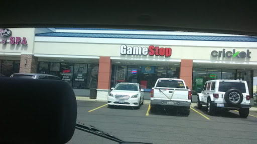 Video Game Store «GameStop», reviews and photos, 716 E Rollins Rd A-9, Round Lake Beach, IL 60073, USA
