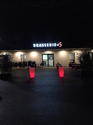 Photo n°53 de BRASSERIE LE 5 RESTAURANT PIZZERIA FDJ PMU à Velaux ()