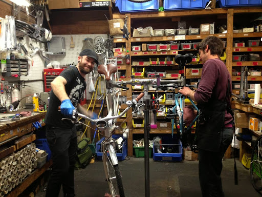 Bicycle Store «Campus WheelWorks», reviews and photos, 744 Elmwood Ave, Buffalo, NY 14222, USA