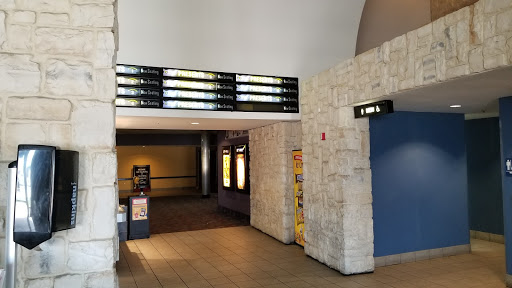 Movie Theater «Regal Fossil Creek 11», reviews and photos, 6100 N Fwy Service Rd E, Fort Worth, TX 76137, USA