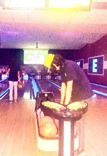 Bowling Alley «AMF Cranston Lanes», reviews and photos, 1450 Elmwood Ave, Cranston, RI 02910, USA