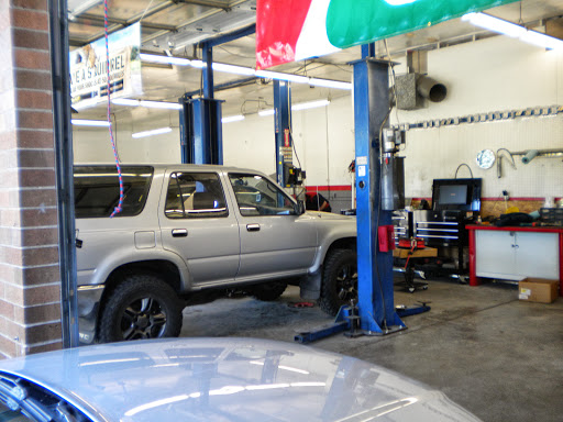 Auto Repair Shop «Landing Auto Service», reviews and photos, 541 Park Ave N, Renton, WA 98057, USA