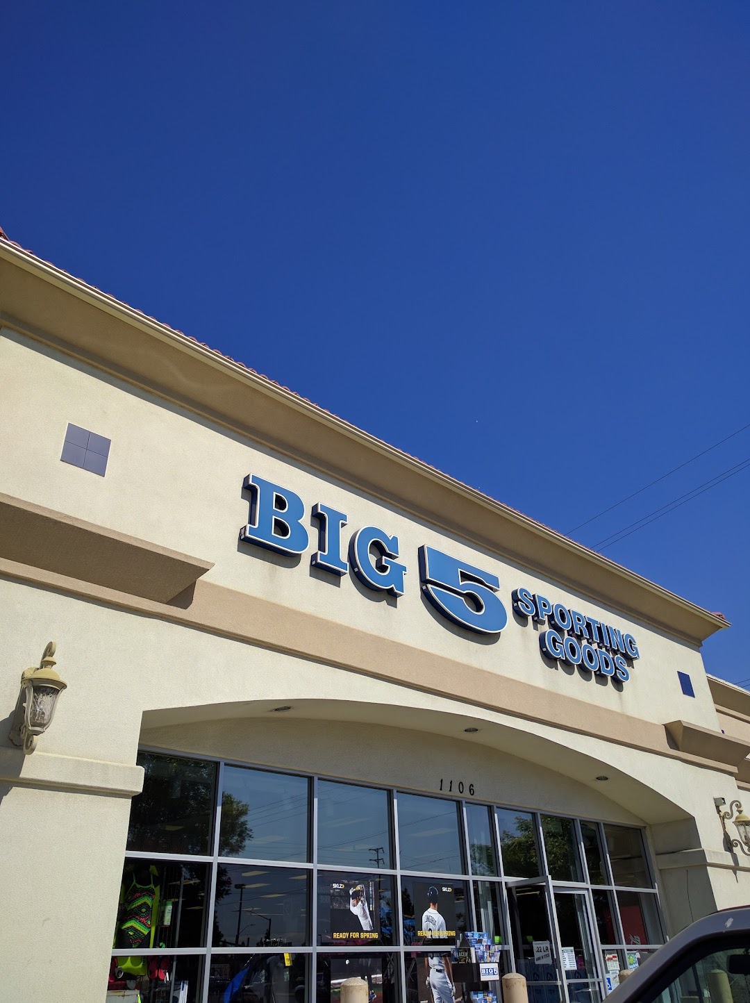 Big 5 Sporting Goods