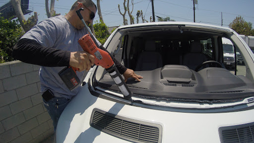 Cln Mobile Auto & Truck Glass Repair & Replacement image