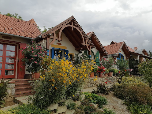 Comentarii opinii despre Bagoly Pincesor Fogado