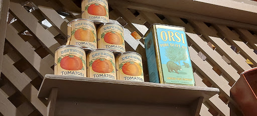 American Restaurant «Cracker Barrel Old Country Store», reviews and photos, 6699 S Semoran Blvd, Orlando, FL 32822, USA