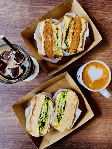 PIPES by HATTENDO - Cafe