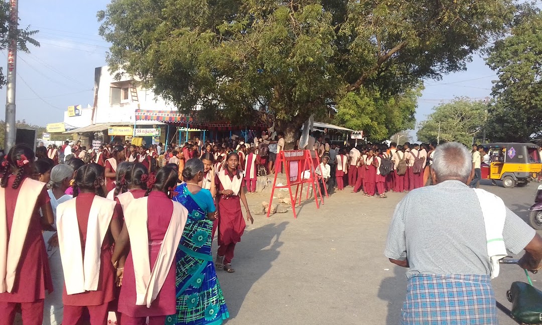 Praveen Complex