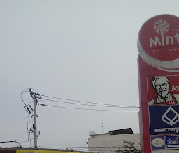 Mint Tiwanon photo