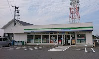 ファミリーマート 武豊里中東店