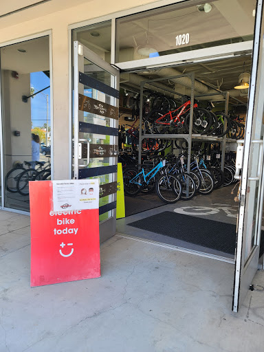 Bicycle Store «Sprocket Cycles», reviews and photos, 1018 S Pacific Coast Hwy, Redondo Beach, CA 90277, USA