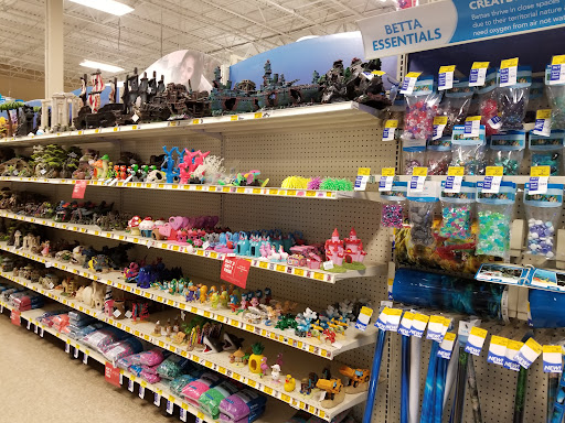 Pet Supply Store «PetSmart», reviews and photos, 2818 S Louise Ave, Sioux Falls, SD 57106, USA