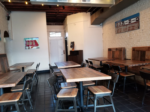 Restaurant «Deep Run Roadhouse - VCU/Laurel St.», reviews and photos, 309 N Laurel St, Richmond, VA 23220, USA