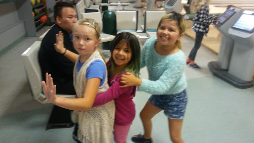 Bowling Alley «Pacific Lanes Bowling Center», reviews and photos, 7015 S D St, Tacoma, WA 98408, USA