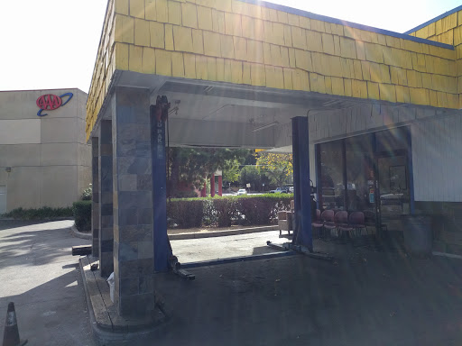Auto Repair Shop «Shoreline Auto Care», reviews and photos, 810 Miramonte Ave, Mountain View, CA 94040, USA