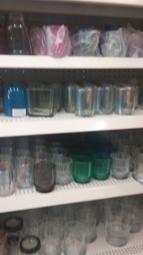 Dollar Store «Dollar Tree», reviews and photos, 330 N Main St, Randolph, MA 02368, USA