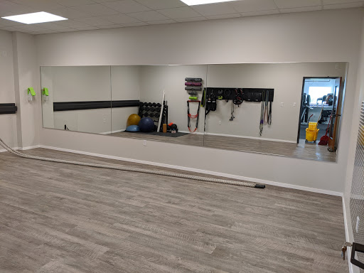 Health Club «Utopia Fitness & Tanning», reviews and photos, 703 E Broad St, Mansfield, TX 76063, USA