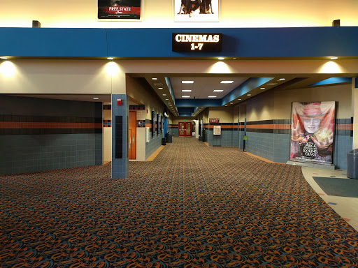 Movie Theater «MJR Partridge Creek Digital Cinema 14», reviews and photos, 17400 Hall Rd, Charter Twp of Clinton, MI 48038, USA