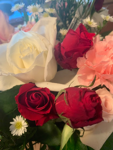 Gift Shop «Flowers In the Attic», reviews and photos, 7505 Saltsburg Rd, Pittsburgh, PA 15235, USA