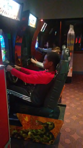 Movie Theater «AMC Classic Apple Valley 15», reviews and photos, 15630 Cedar Ave S, Apple Valley, MN 55124, USA