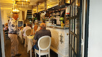 Atmosphère du Restaurant français L'Auberge Flamande à Watten - n°4