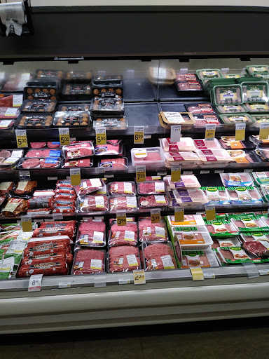 Grocery Store «Safeway», reviews and photos, 12032 SE Sunnyside Rd, Clackamas, OR 97015, USA