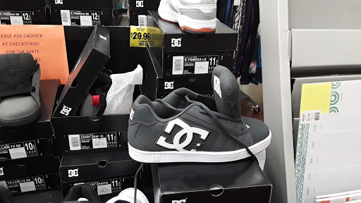 Grocery Store «Grocery Outlet Bargain Market», reviews and photos, 671 E Bidwell St, Folsom, CA 95630, USA