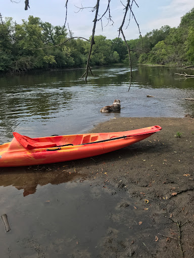 Canoe & Kayak Store «Cannon Falls Canoe and Bike Rental», reviews and photos, 615 N 5th St, Cannon Falls, MN 55009, USA