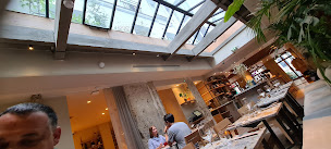 Photo n°22 de mesa de HOY - PlantBased Restaurant à Paris ()