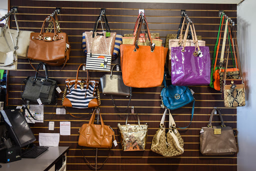 Clothing Store «Uptown Cheapskate», reviews and photos, 8436 Denton Hwy #206, Watauga, TX 76148, USA