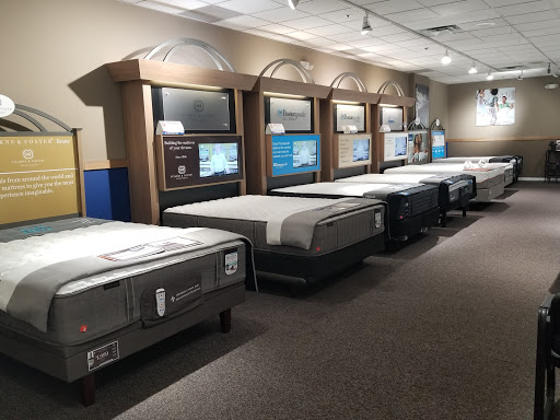 Appliance Store «P.C. Richard & Son», reviews and photos, 113-14 Queens Blvd, Forest Hills, NY 11375, USA