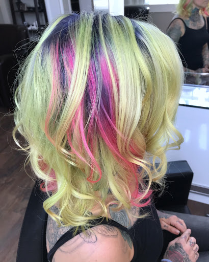 Hair Salon «Fringe Hair Works», reviews and photos, 7 N Main St, West Hartford, CT 06107, USA