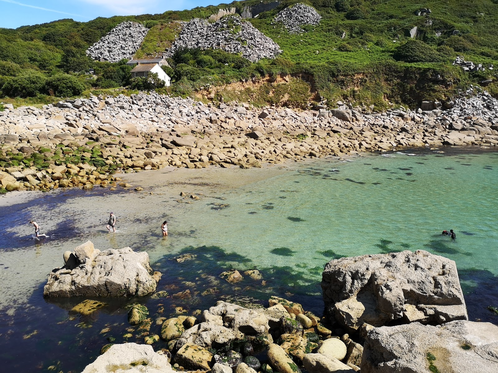 Photo of Lamorna Cove beach with partly clean level of cleanliness